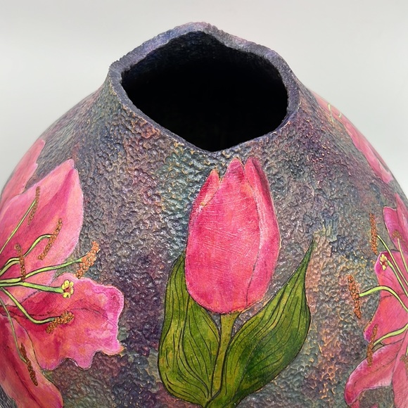 “StarGazer Lily Vase” Original Gourd Art Vessel / Vase Kristina Simkins ©2014 - Picture 13 of 17
